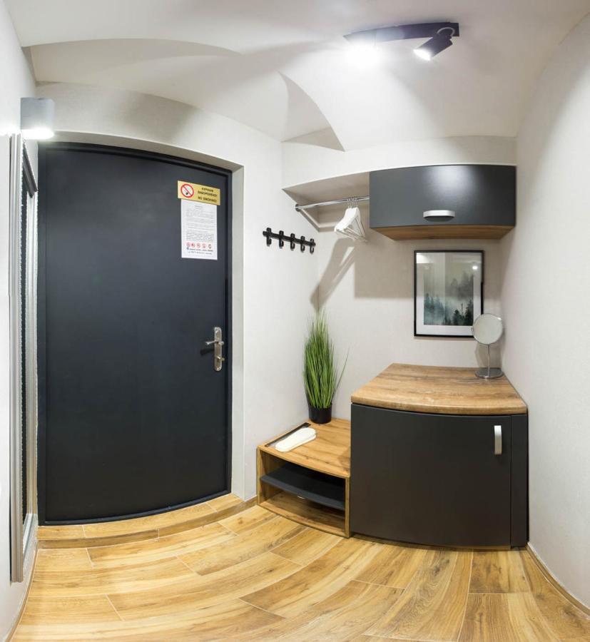 Cozy Apartment In The Center - Podilskyi Lane 7 카리프 외부 사진